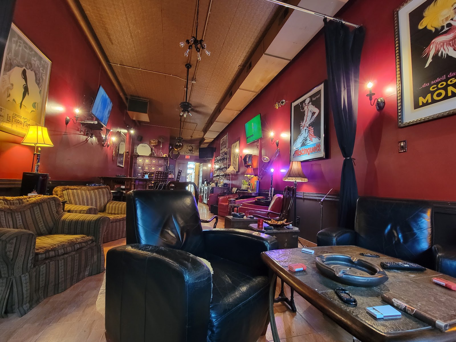 Connecticut Cigar Co. photo 8