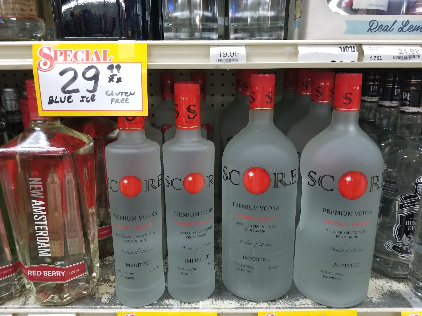 Coquis Liquors photo 10