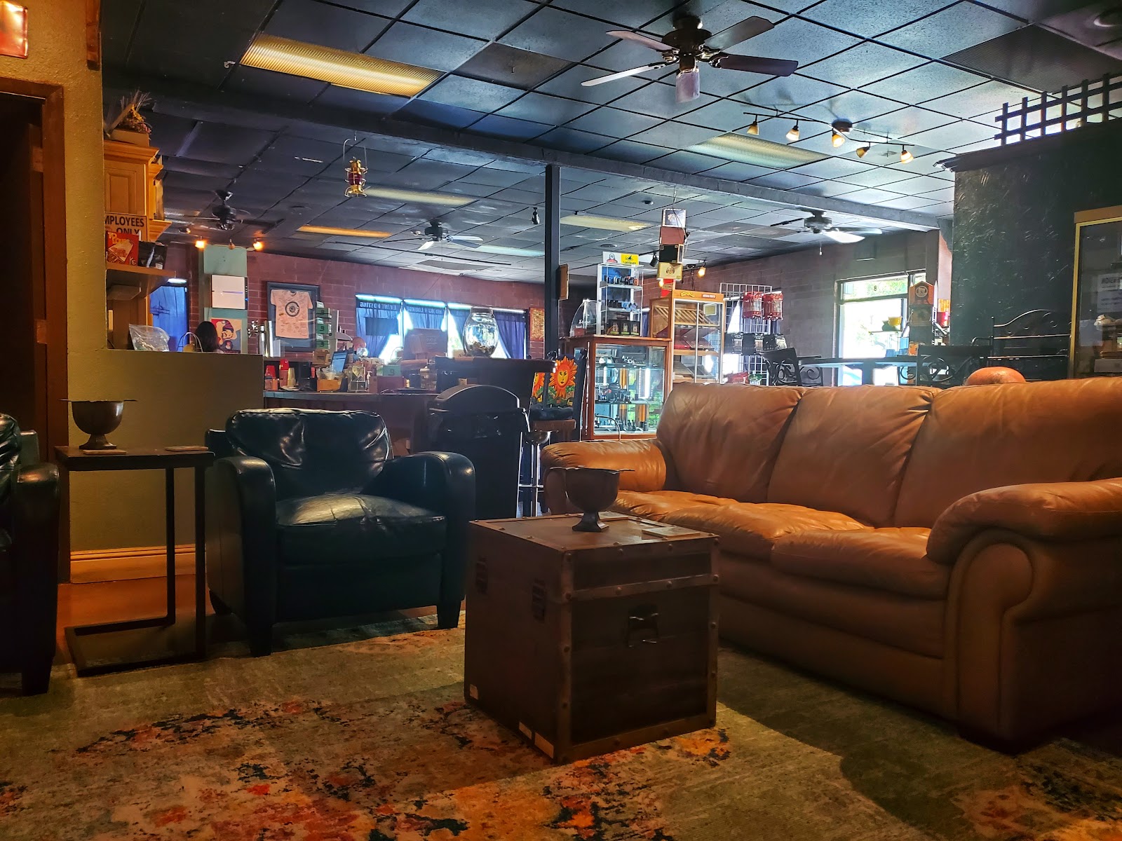 Corona Club Cigar Lounge photo 3