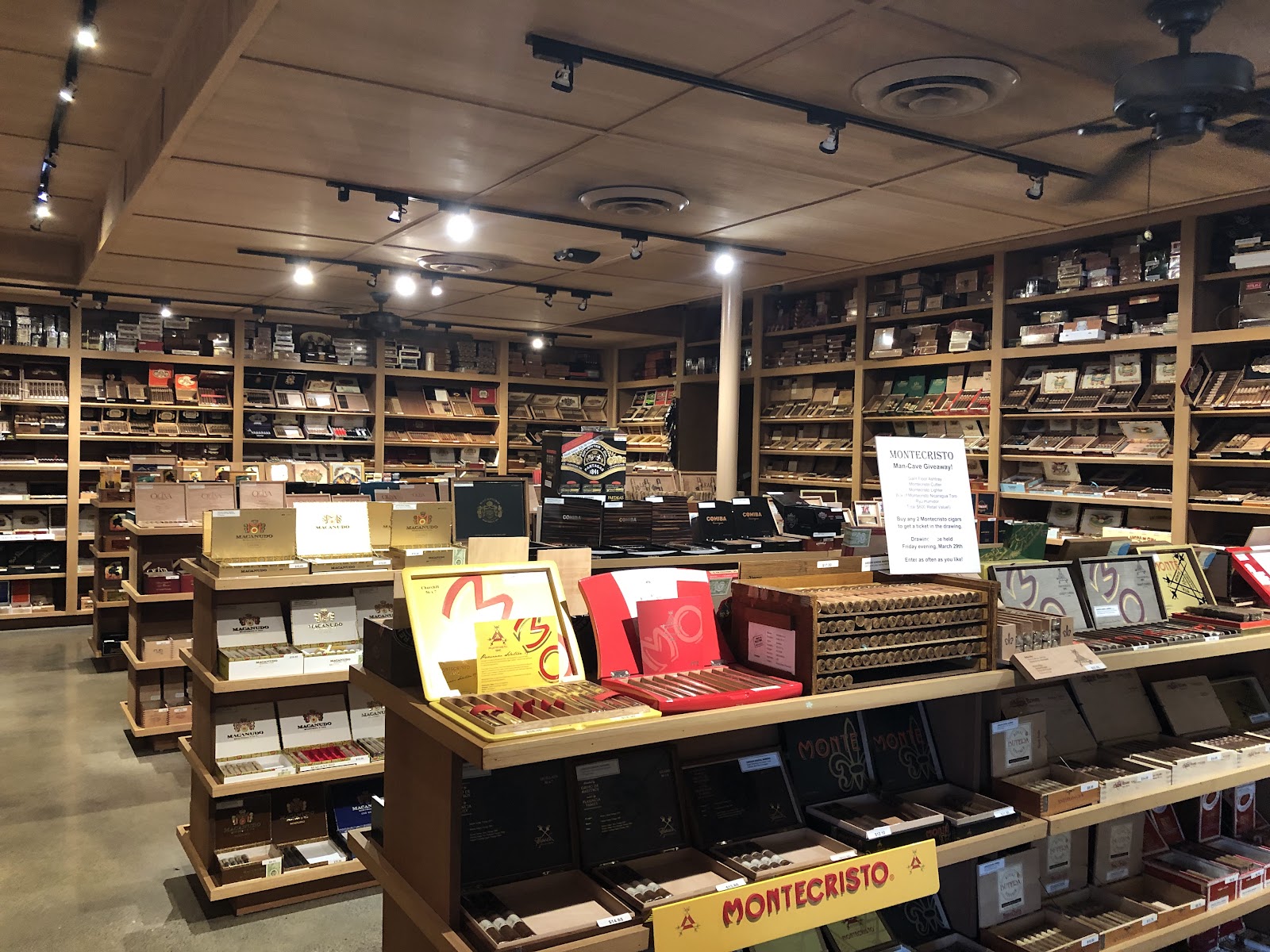 Cousin's Cigar Co. - Akron, OH photo 5