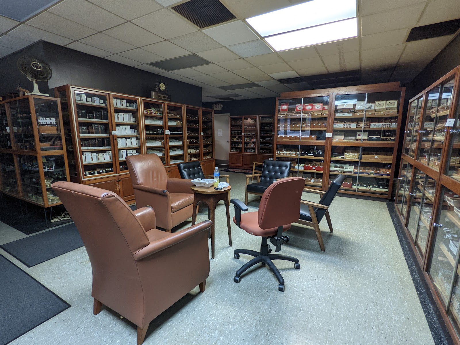 Cousin's Cigar Co. - Cleveland/Downtown