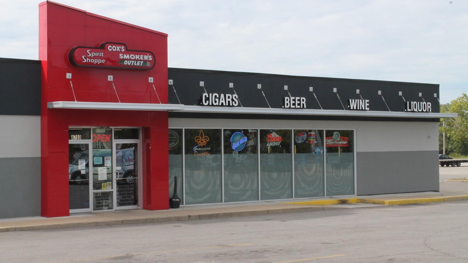 Cox's Smokers Outlet - Fern Creek