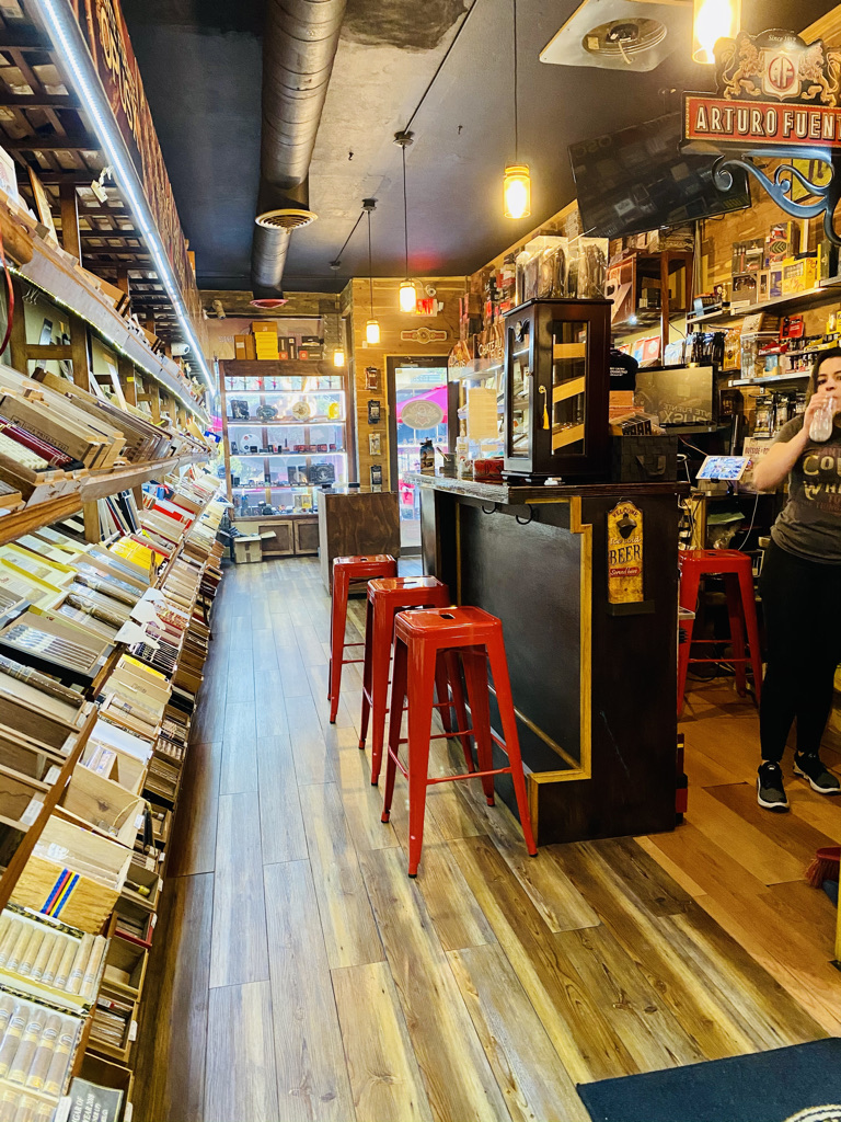 Cuenca Cigars Inc. photo 2
