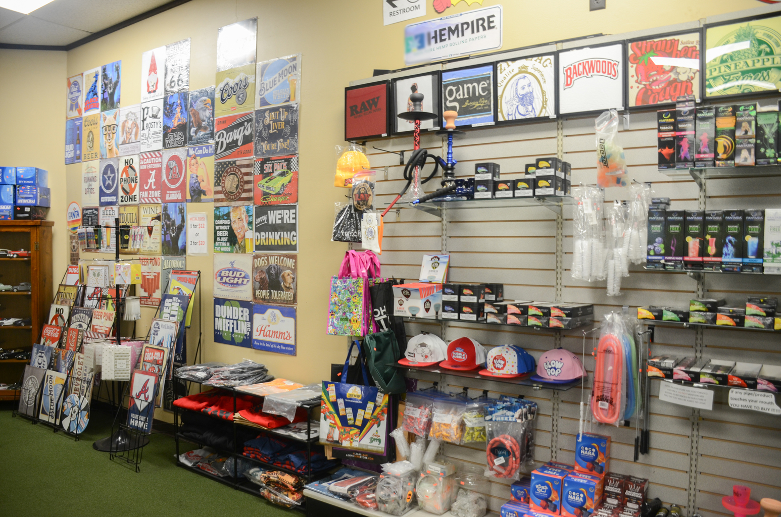 D and S Tobacco Shop LLC- Dothan, AL (HQ) photo 9