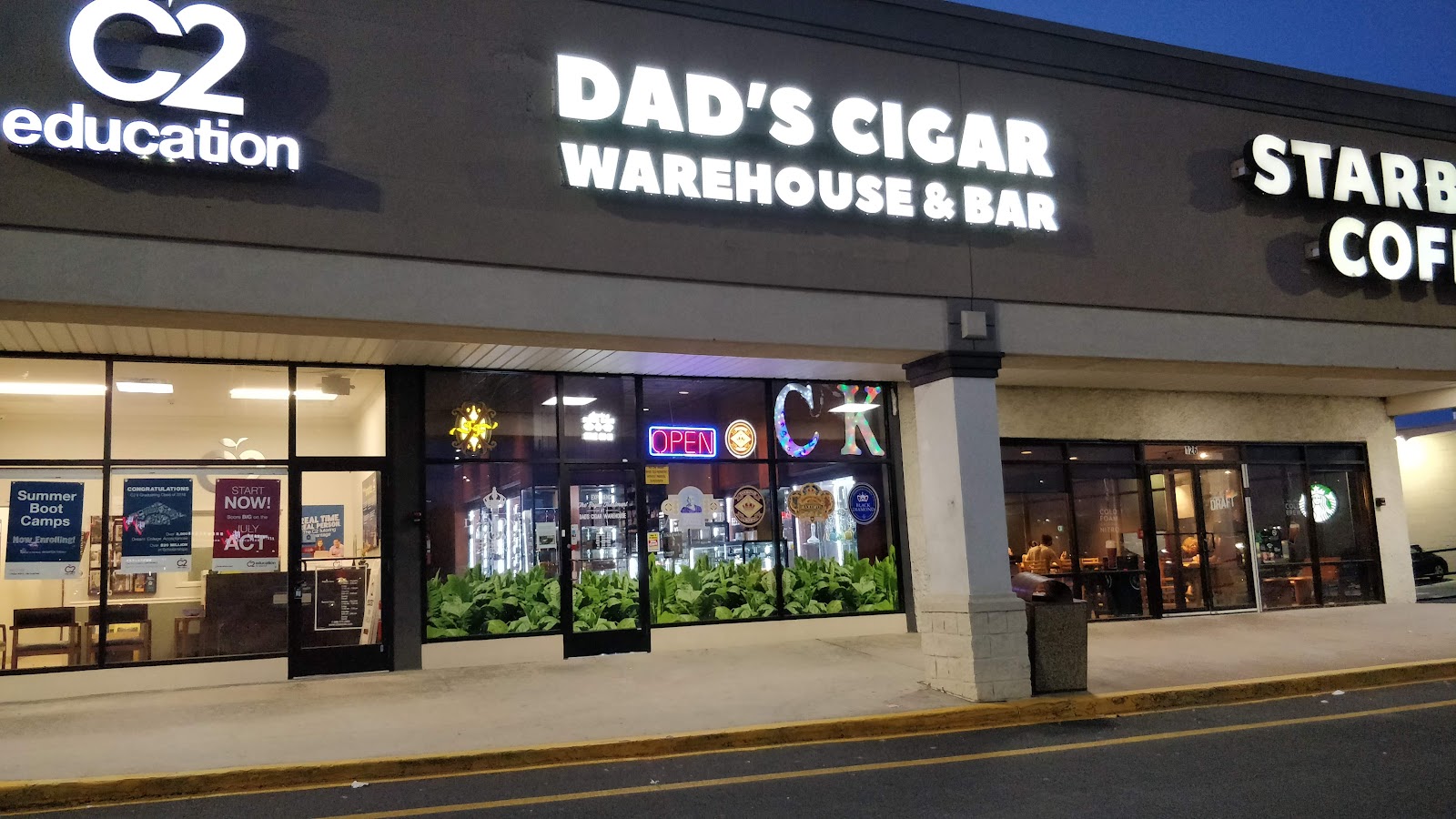 Dad's Cigar Warehouse