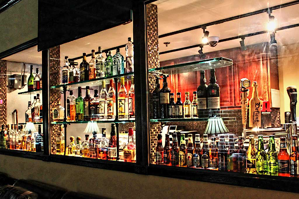 Dad's Cigar Warehouse photo 8