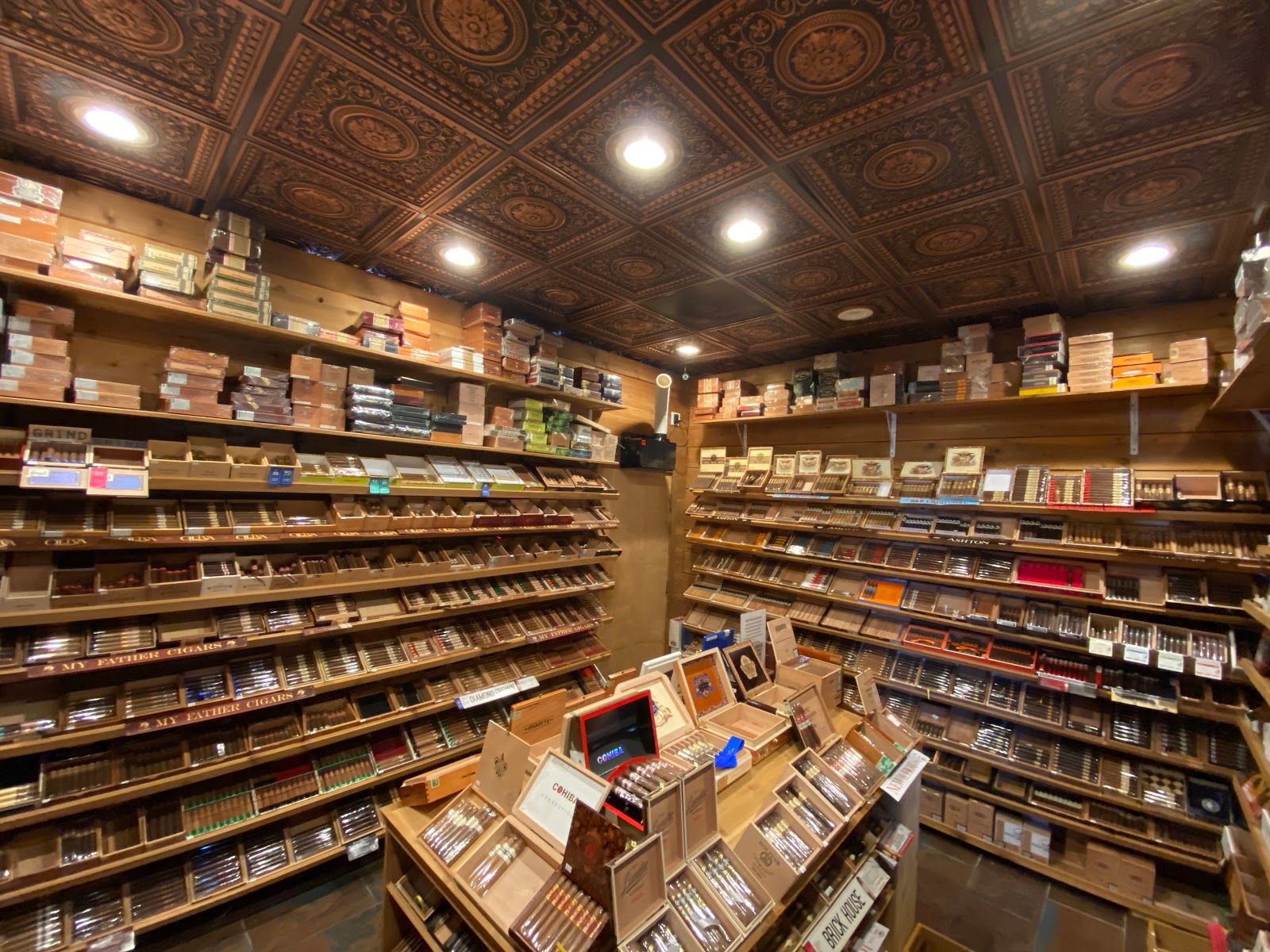 Dallas Cigars photo 2