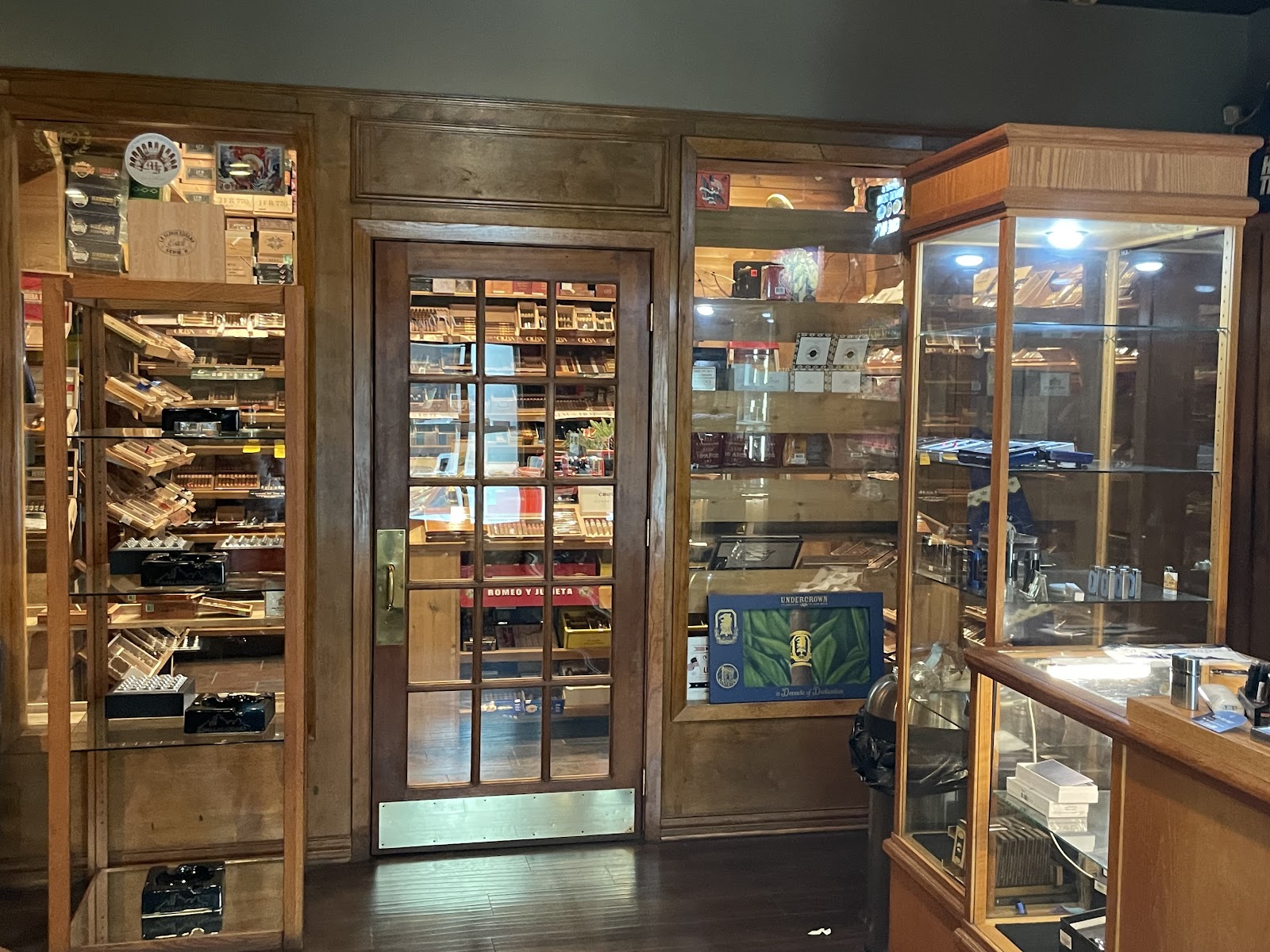 Dallas Cigars photo 4