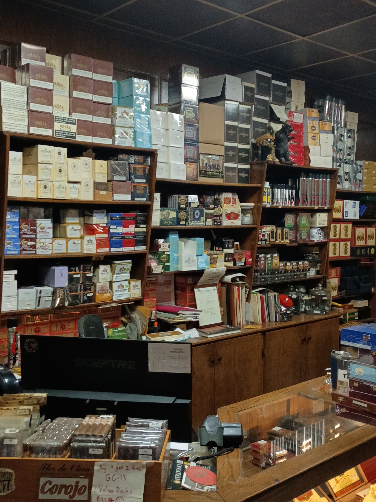 Dallas Discount Cigars photo 2