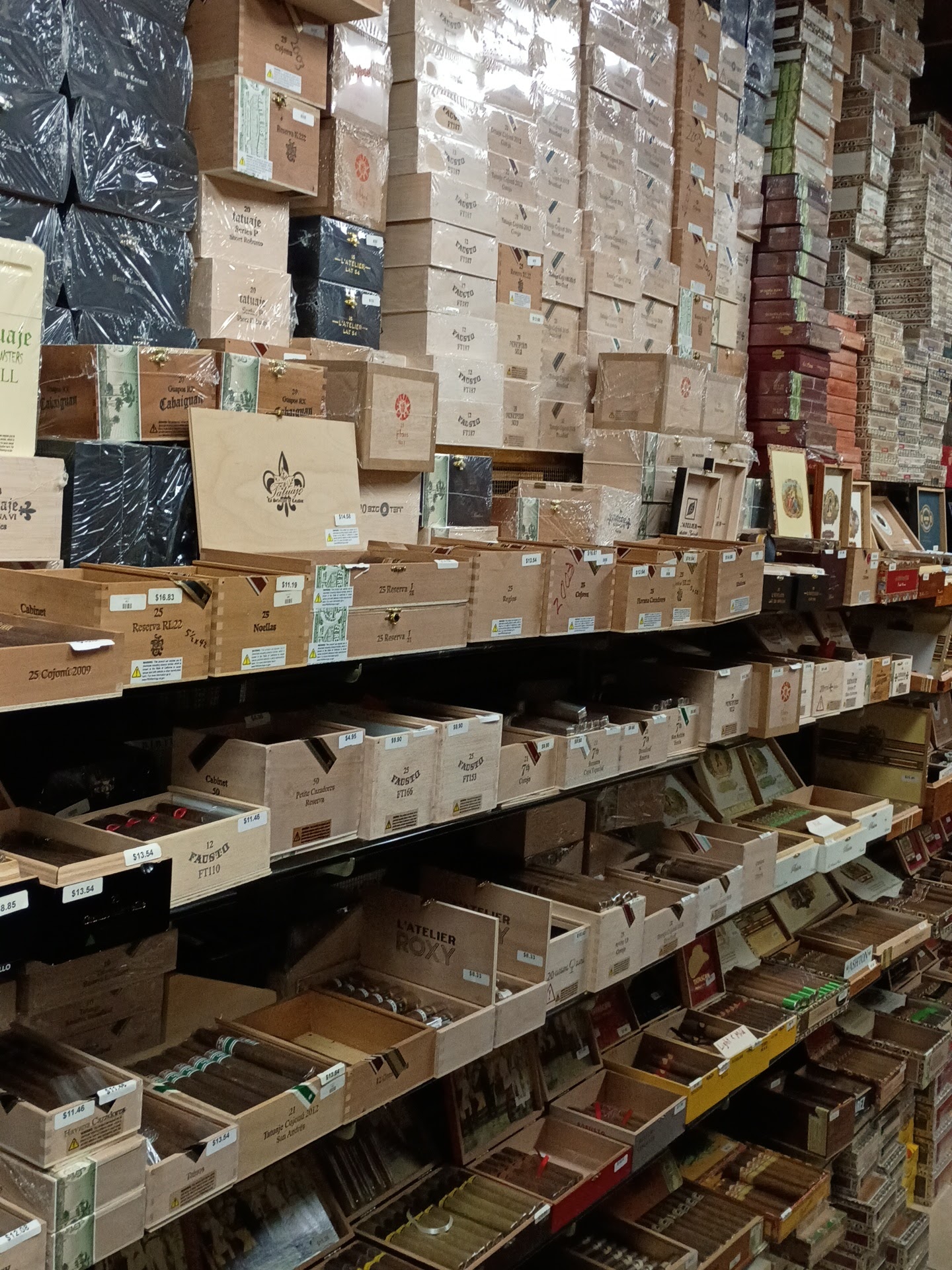 Dallas Discount Cigars photo 3