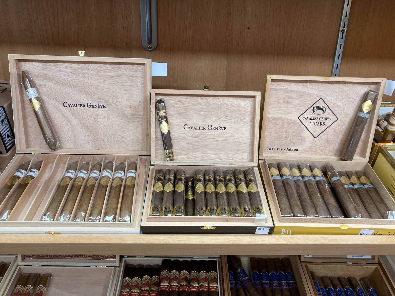 Danos Cigar Lounge photo 6