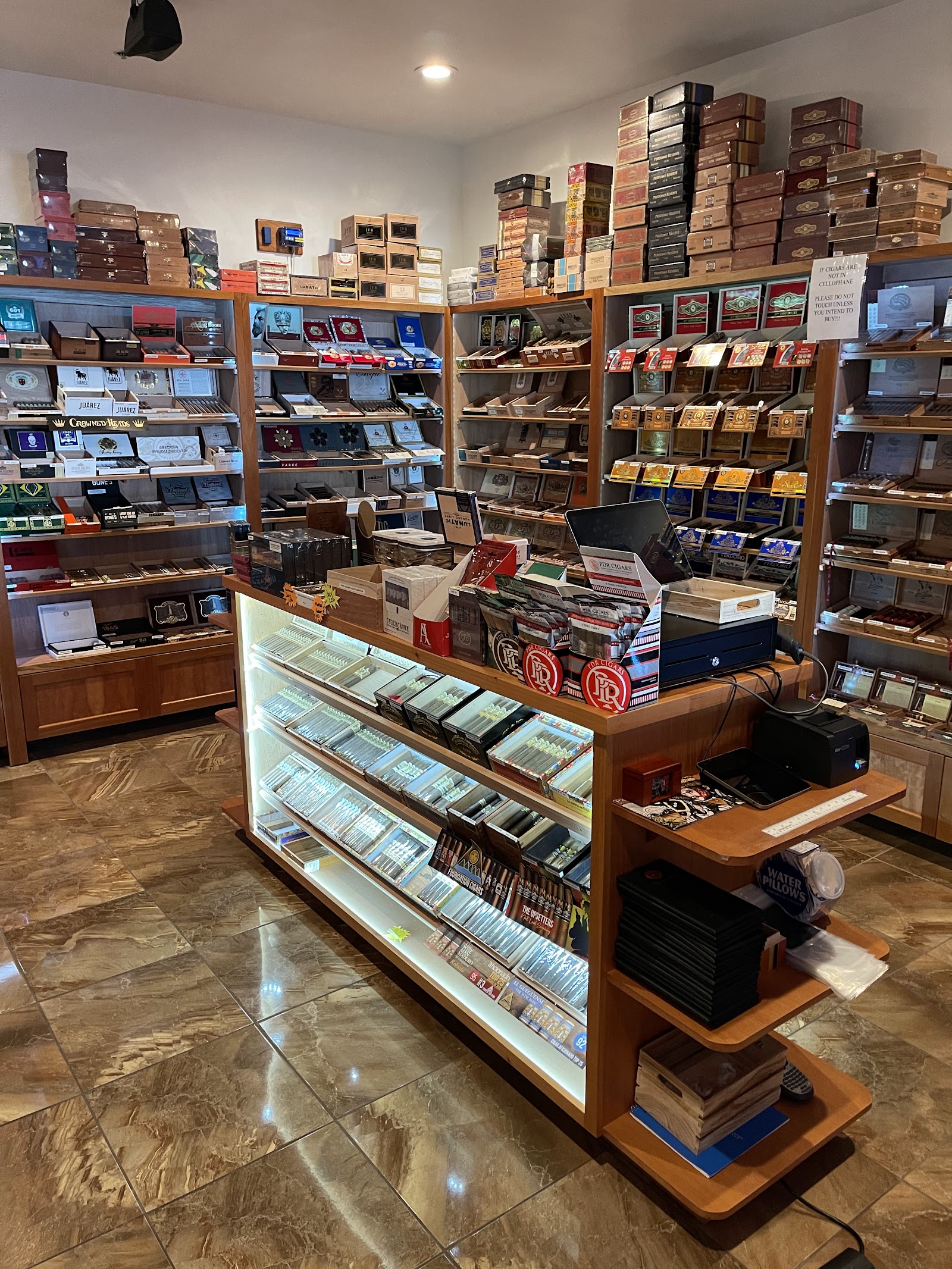 Dapper D’s Cigars photo 6