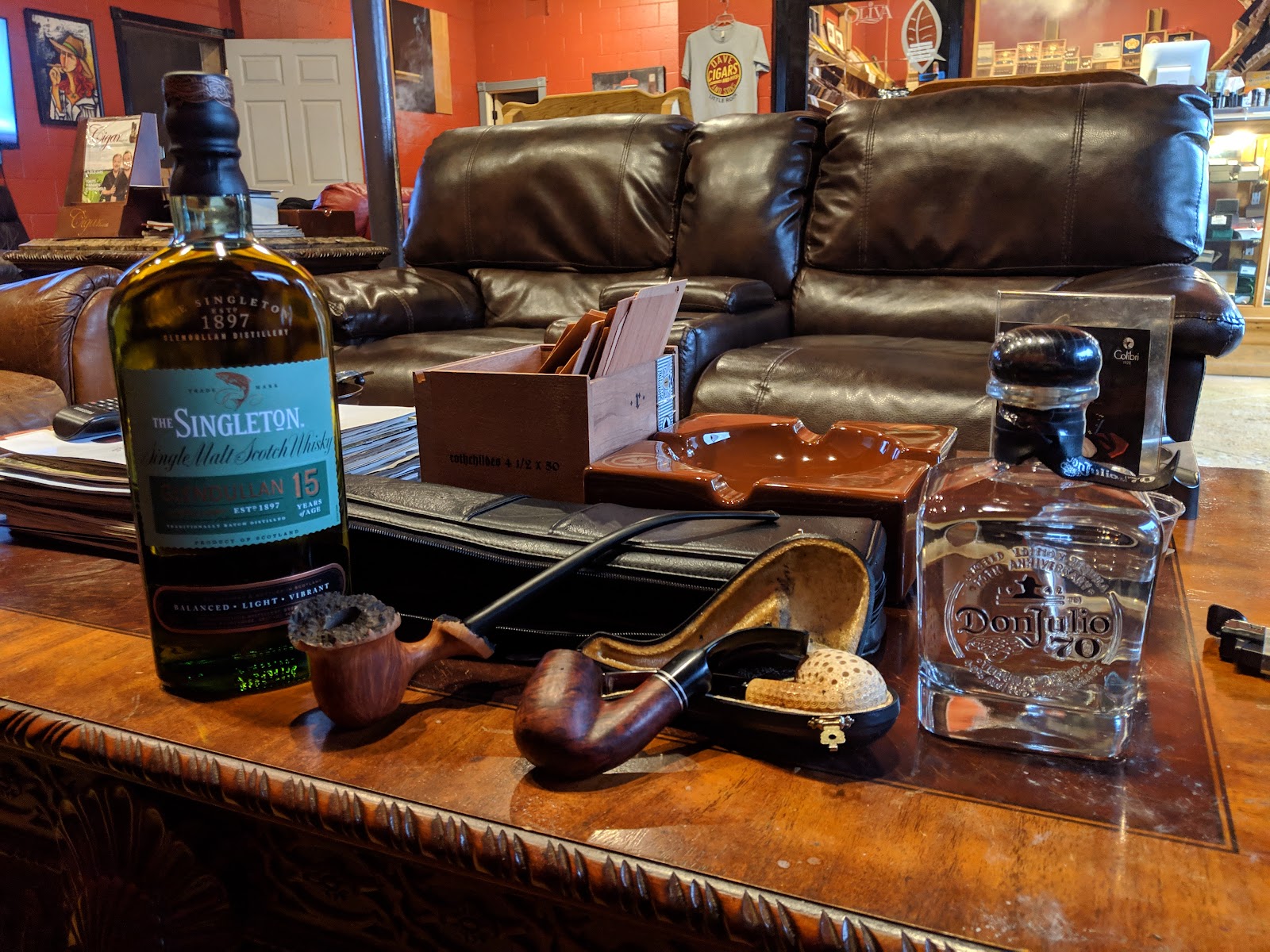 Dave and Sons Cigars and Pipes photo 3