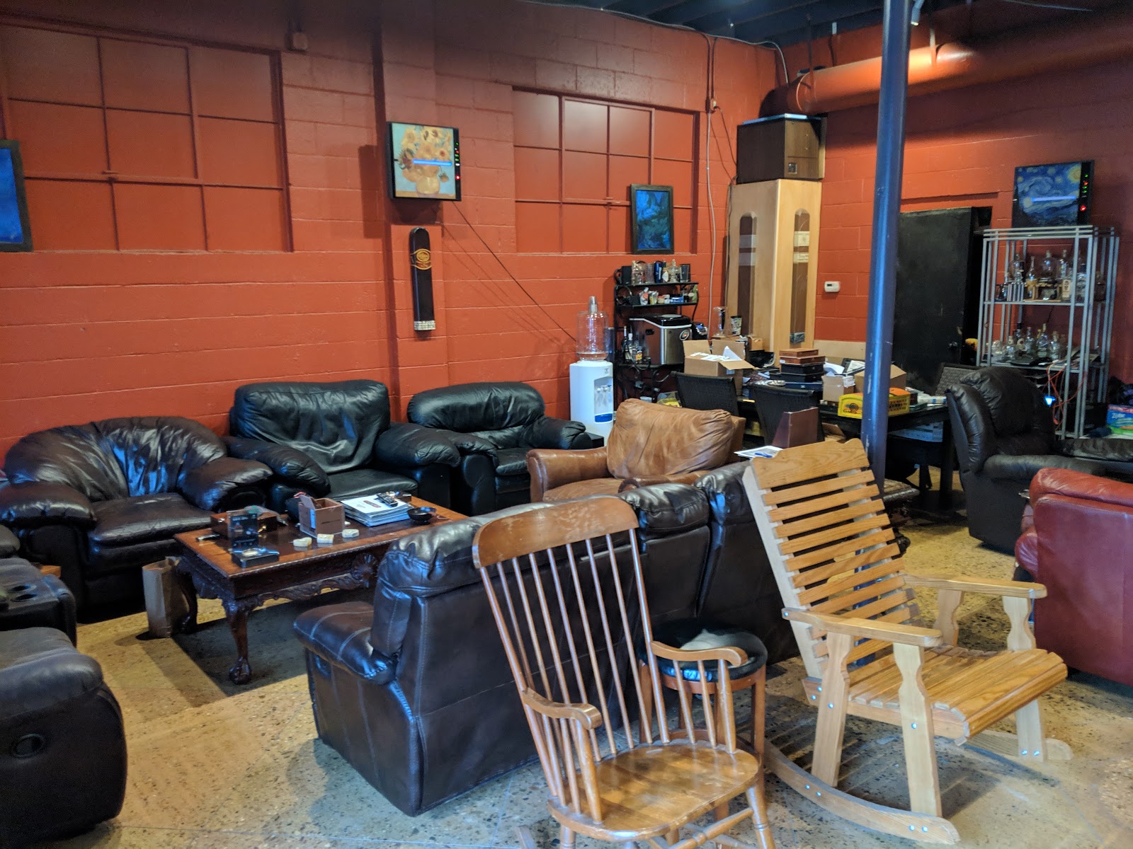 Dave and Sons Cigars and Pipes photo 7