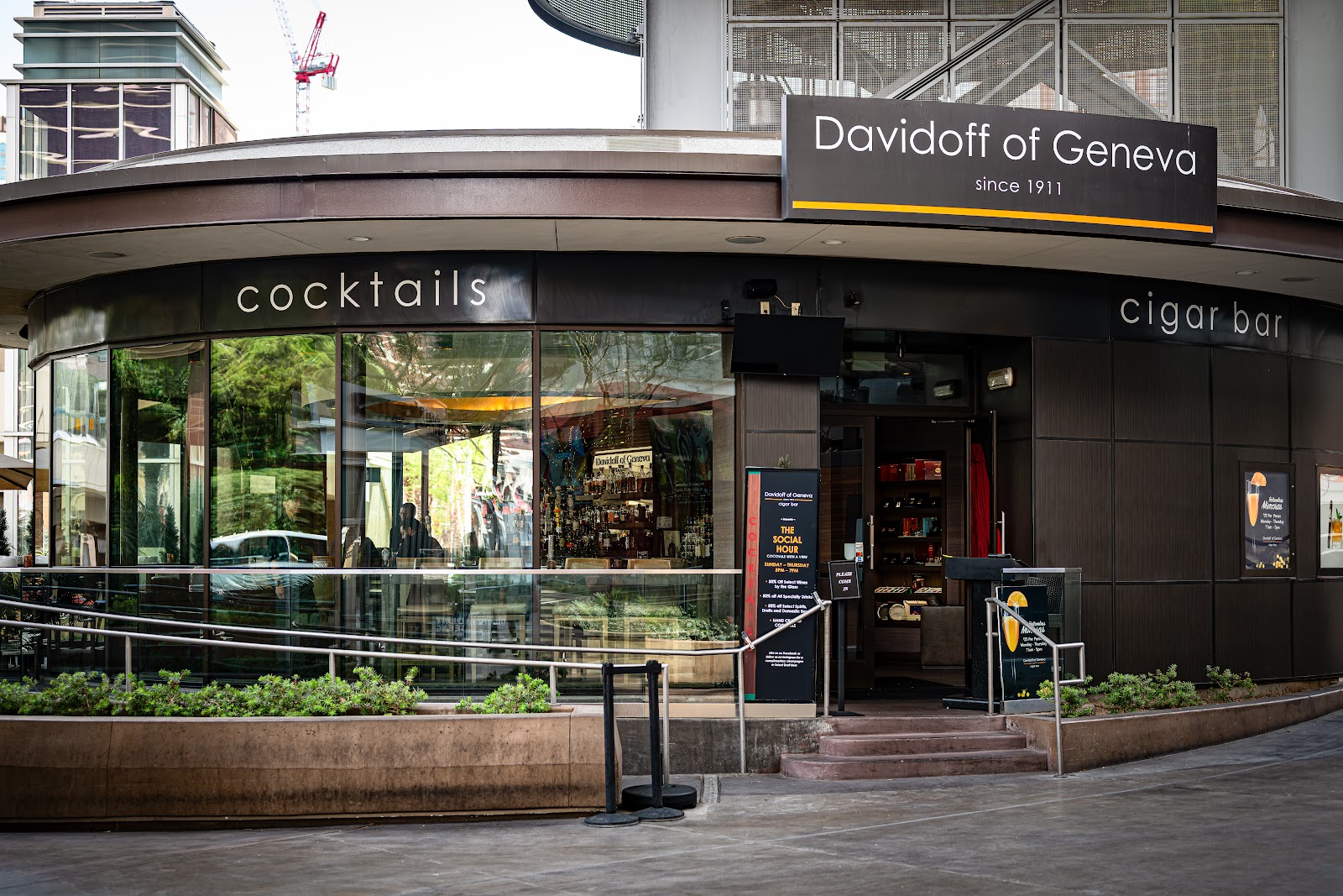 Davidoff of Geneva Cigar Bar - Fashion Show Plaza (HQ) photo 4