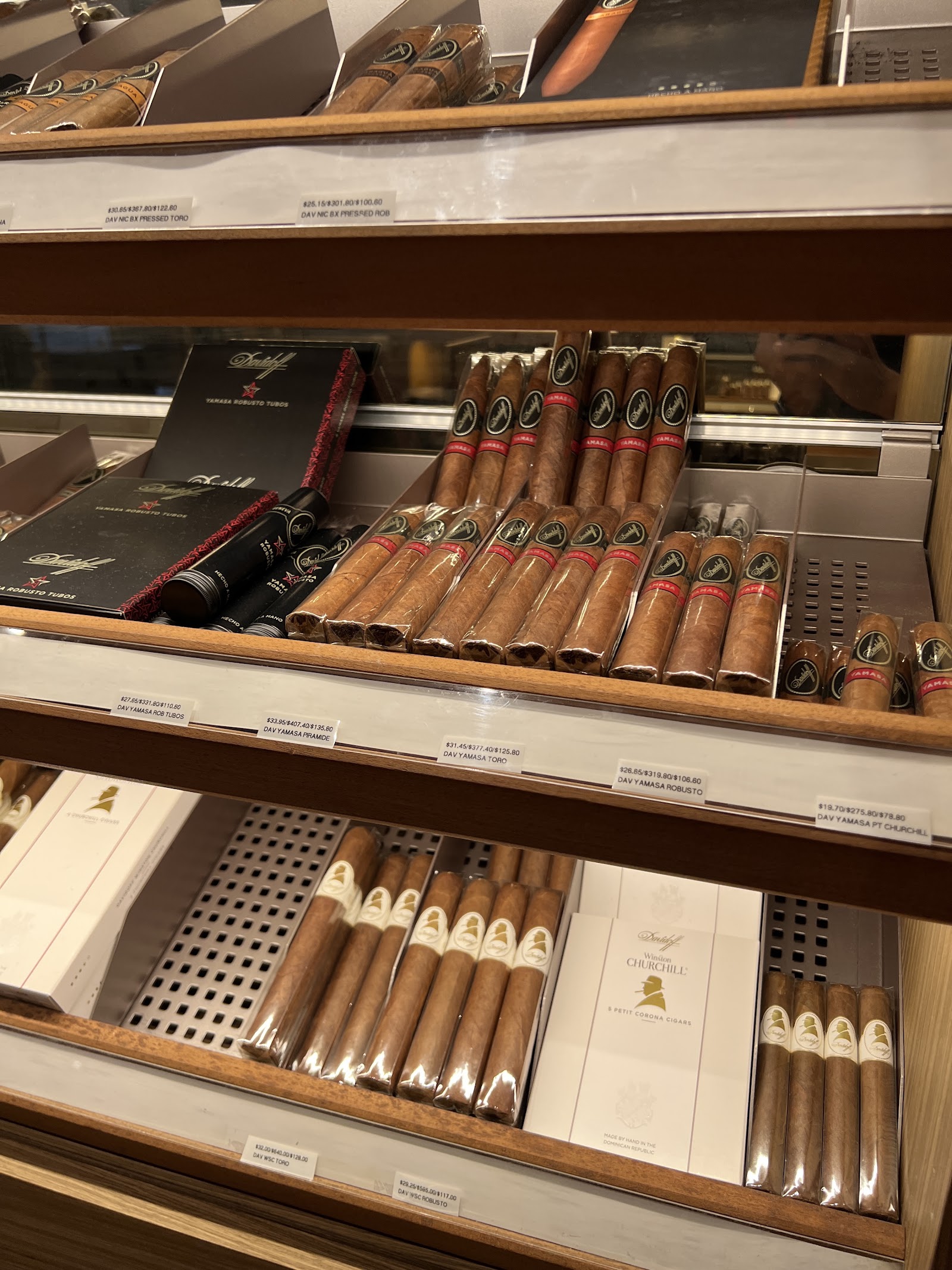 Davidoff of Geneva Since 1911 - New York, NY (Madison Ave) photo 6