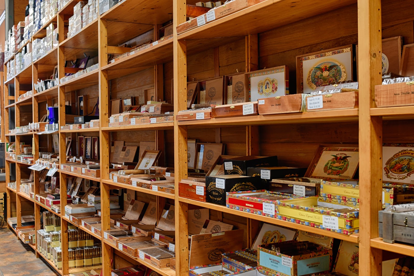 Davidus Cigars, Ltd. - Ellicott City, MD photo 9