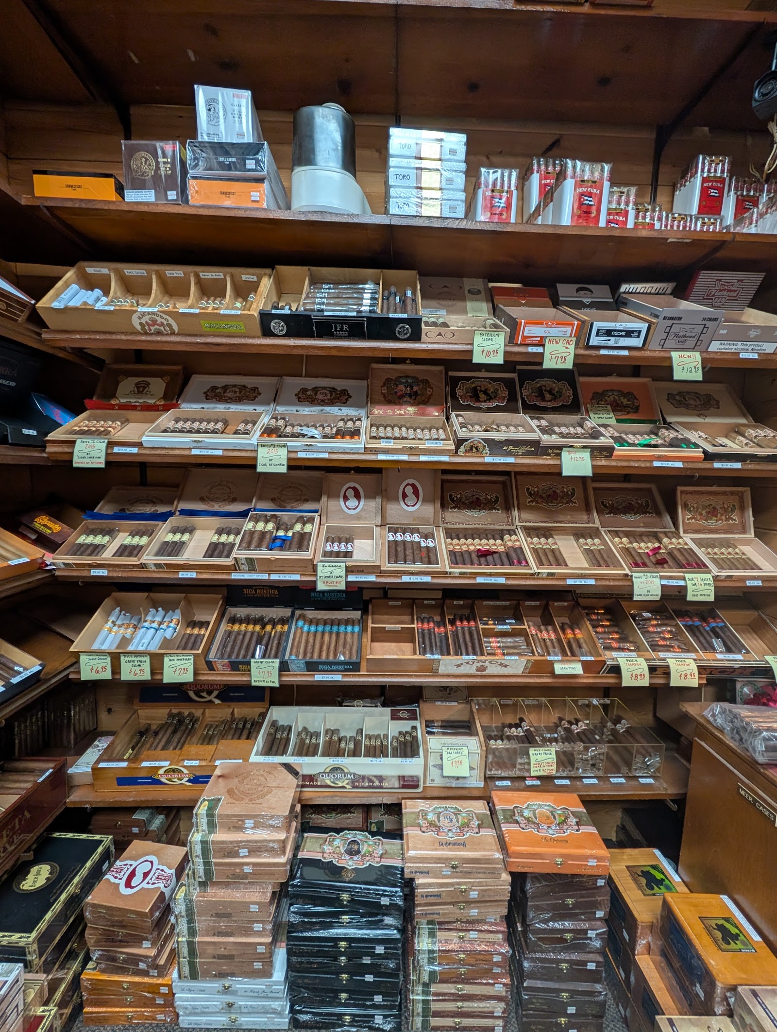 Davis & Son Tobacconists photo 7