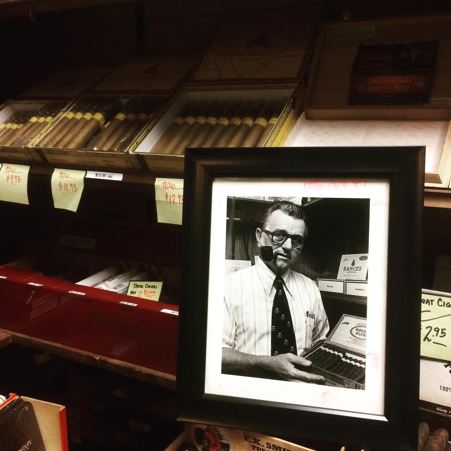 Davis & Son Tobacconists photo 9