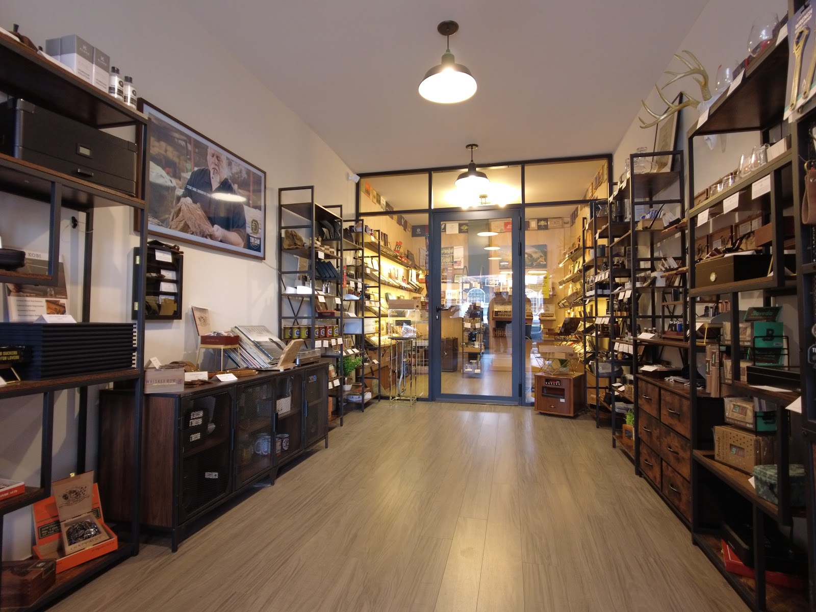 Dead Leaf Supply Co. photo 2