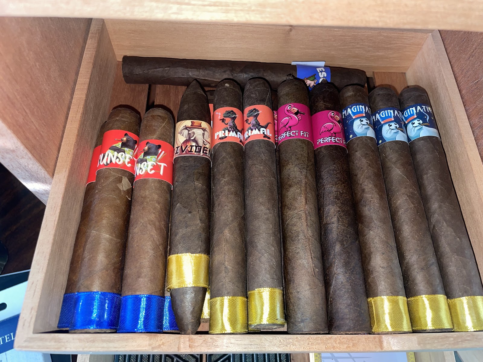 Destination Cigars (HQ) photo 2