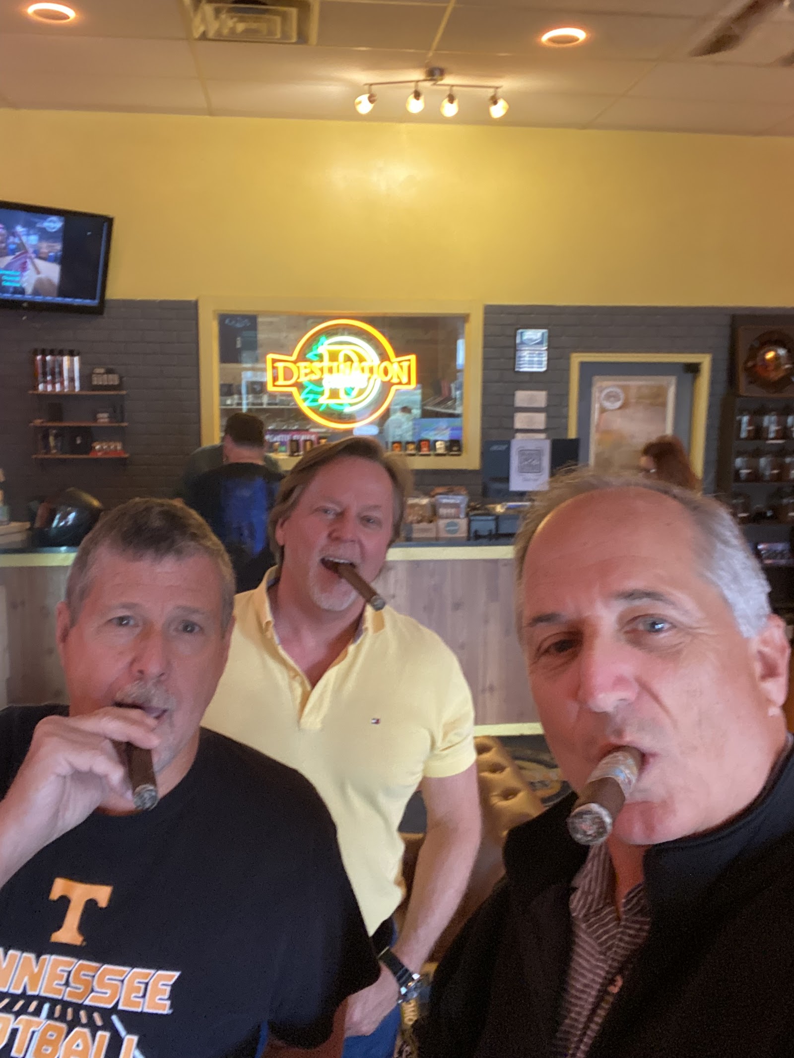 Destination Cigars (HQ) photo 4