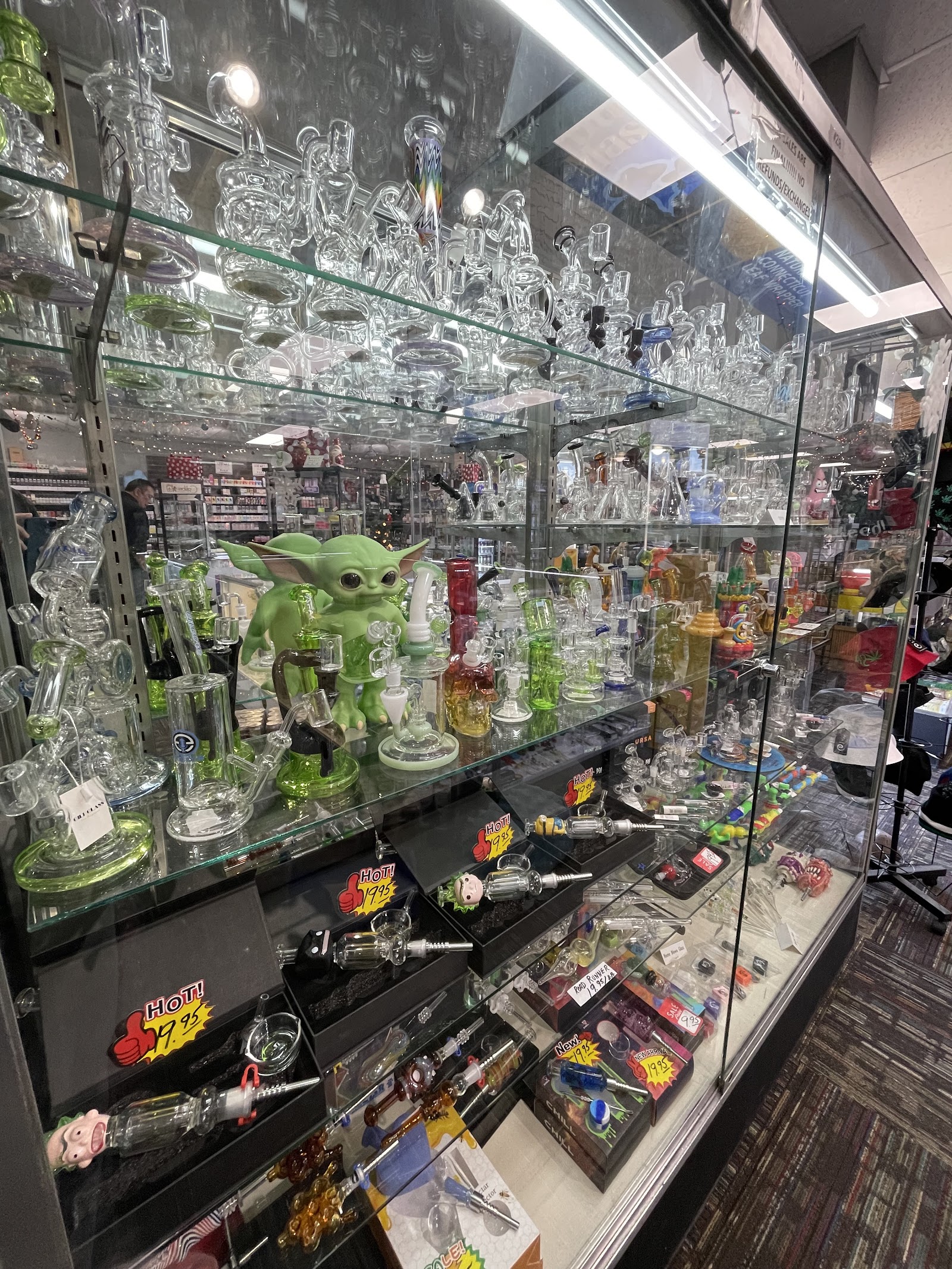 DJ's Smoke Shop (HQ) photo 9