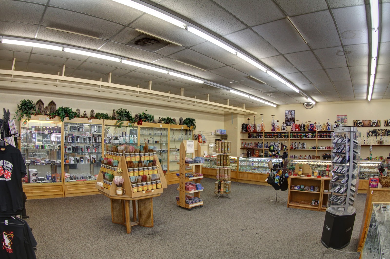 DJ's Smoke Shop - Mesa/Main St photo 6