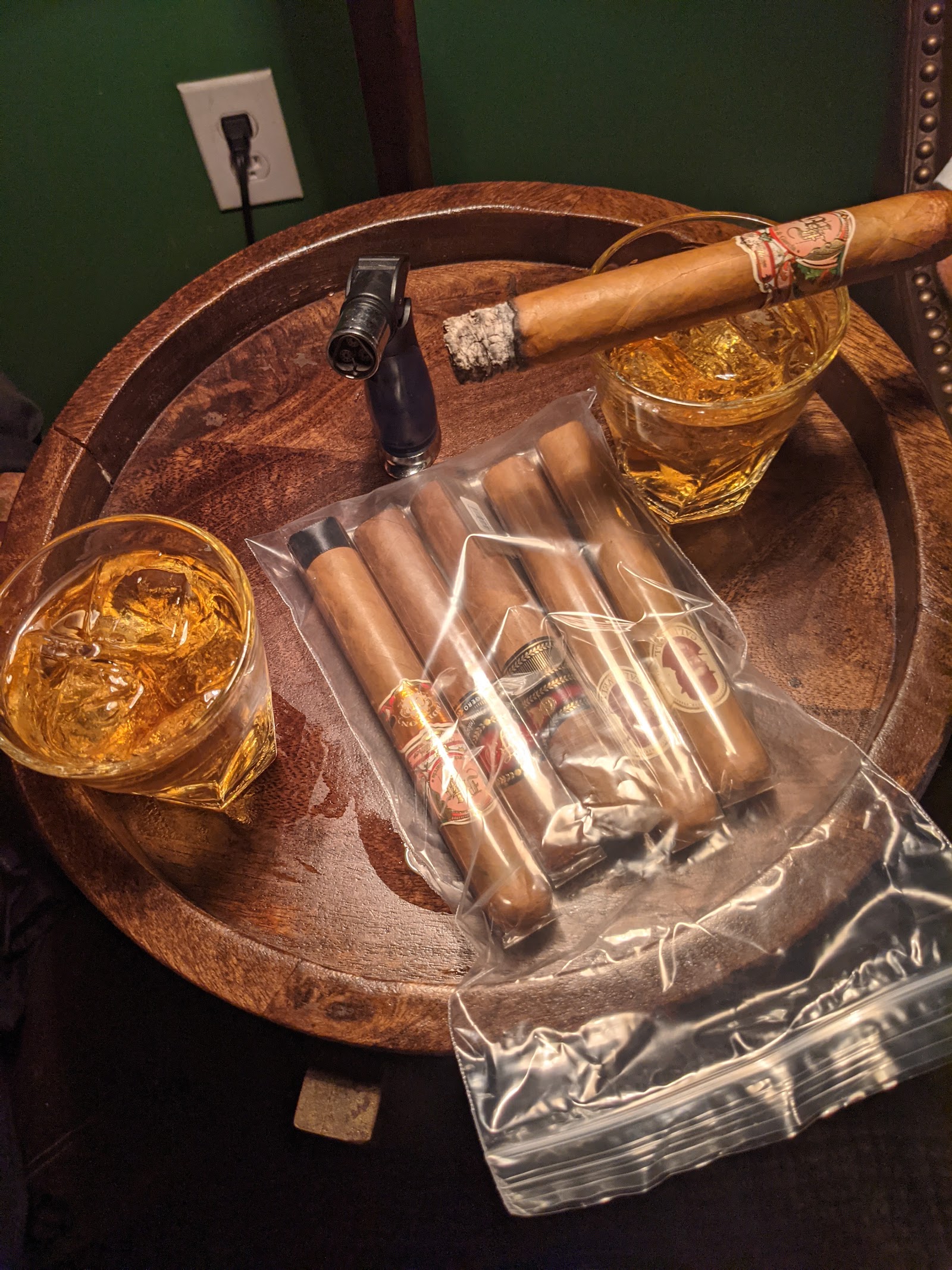 Don Juan Cigar Bar photo 2