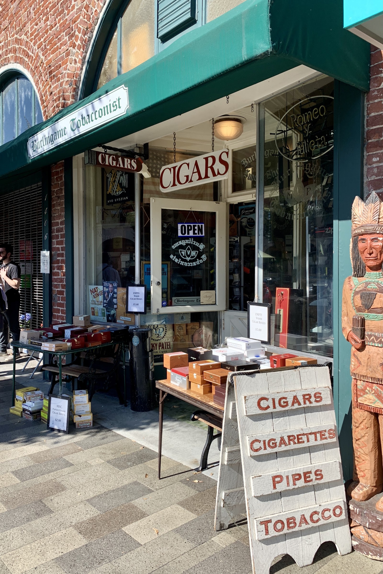 DONS Burlingame Tobacconist photo 7