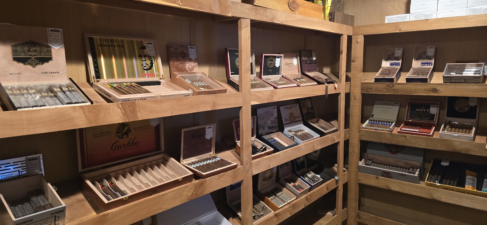 Downtown Cigars photo 8