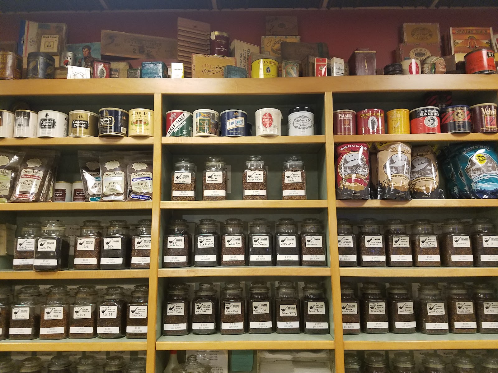 Edleez Tobacco Inc. photo 10