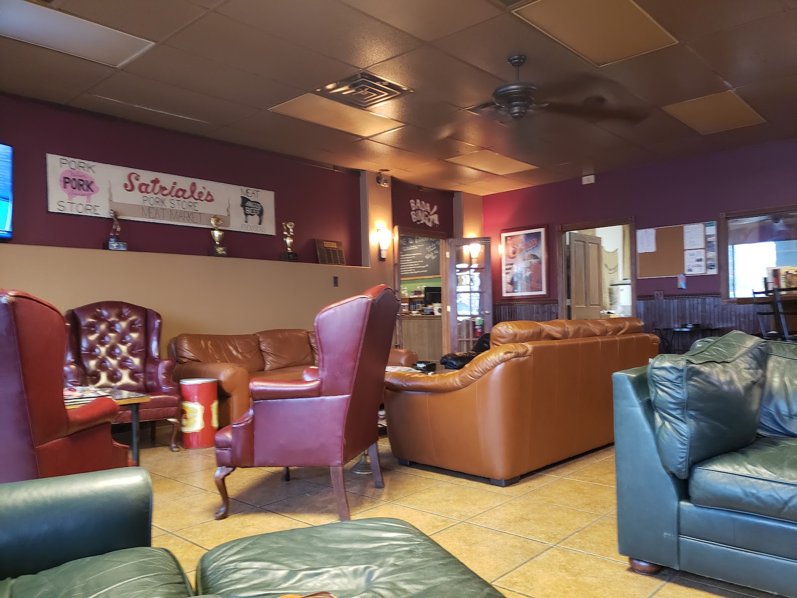 Edwards Pipe & Cigar Shop photo 3