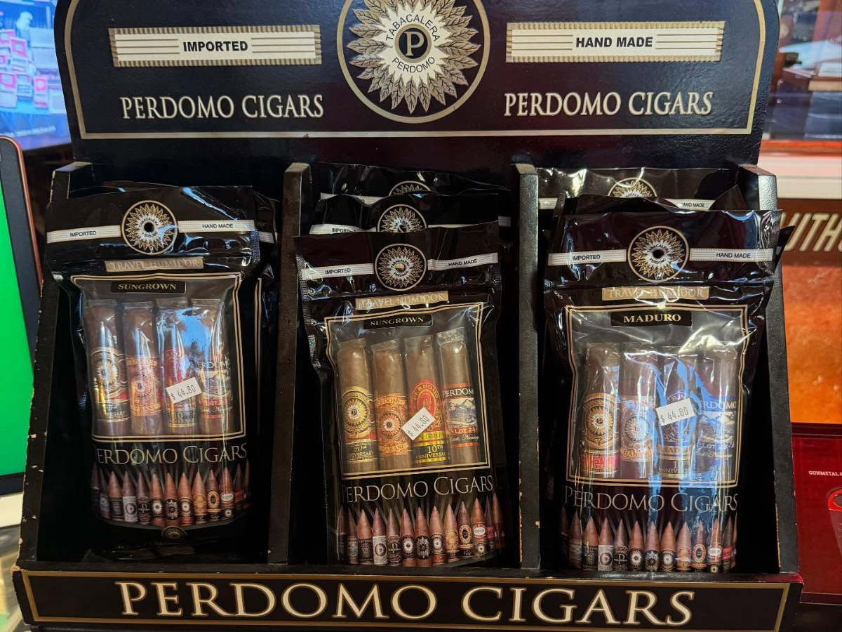 Edward's Pipe & Tobacco Shop - Englewood, CO photo 4
