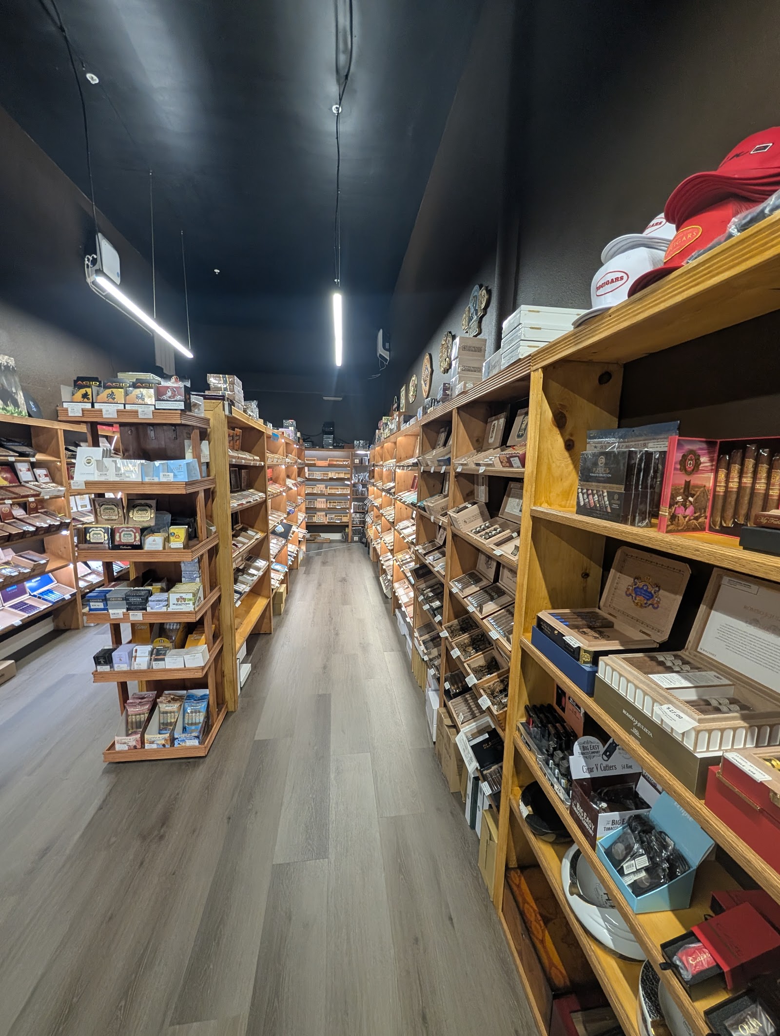 EG Cigars photo 2