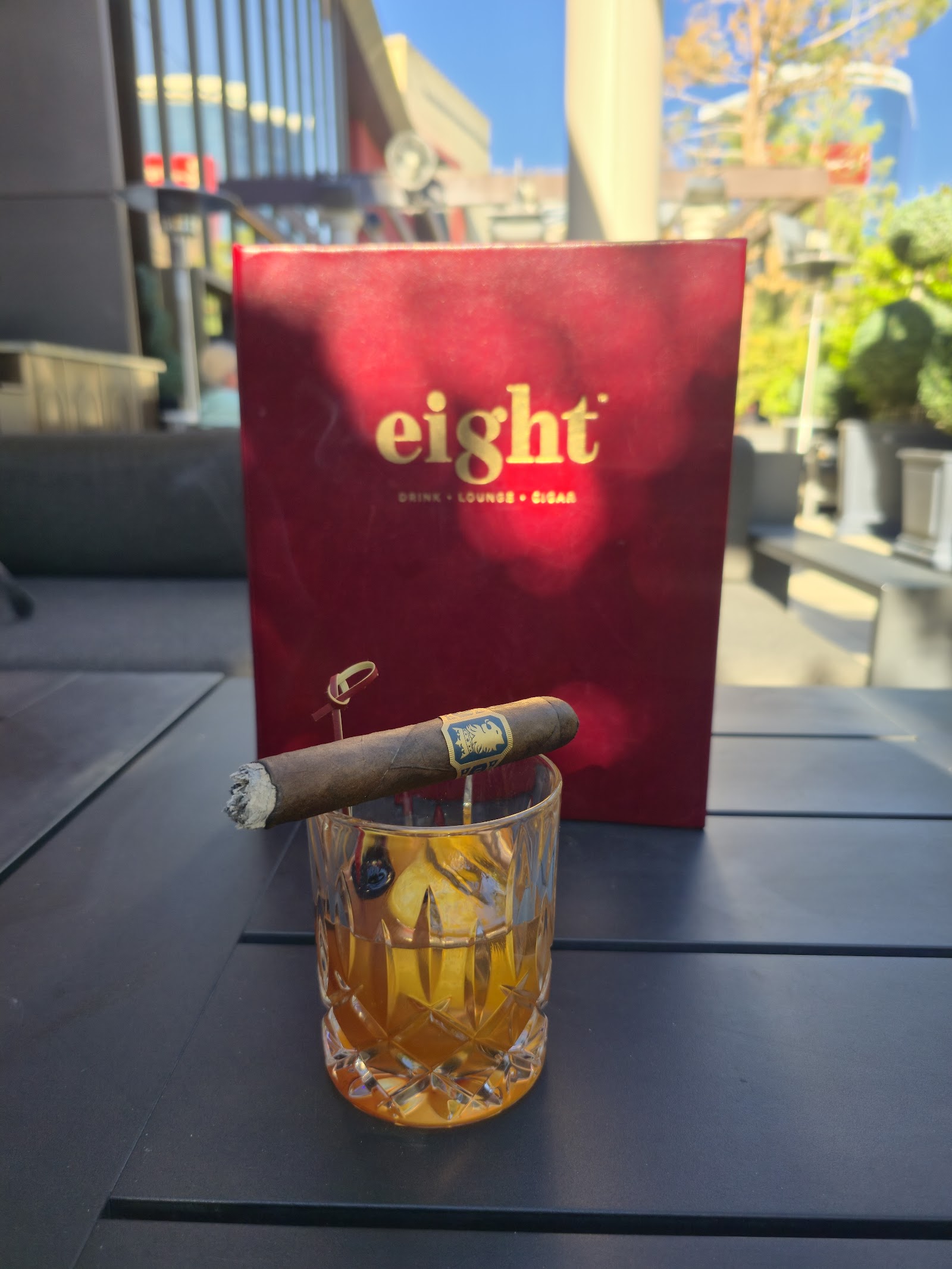 Eight Cigar Lounge photo 4