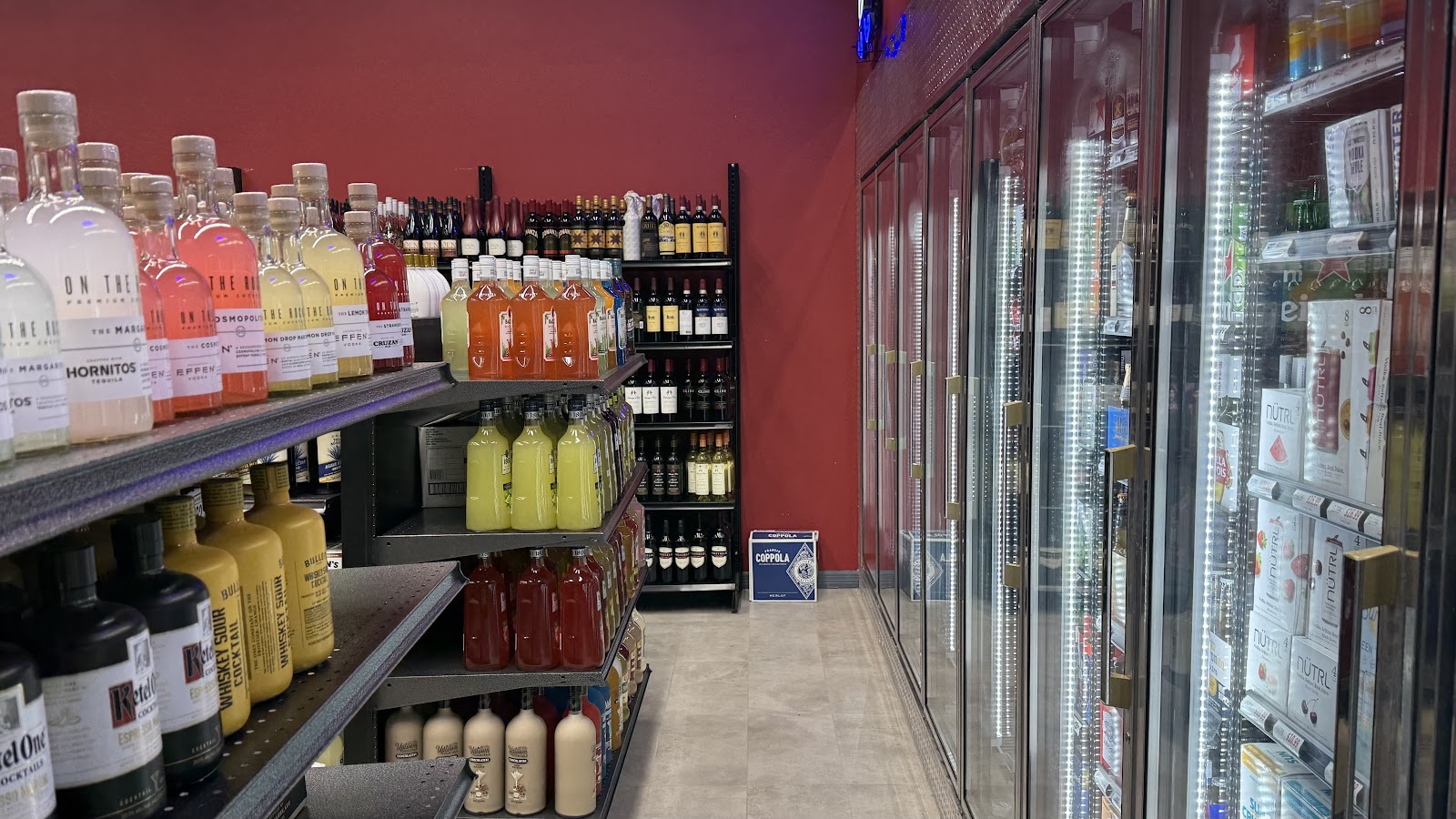 Eiland Cigar Lounge & Liquor Store photo 6