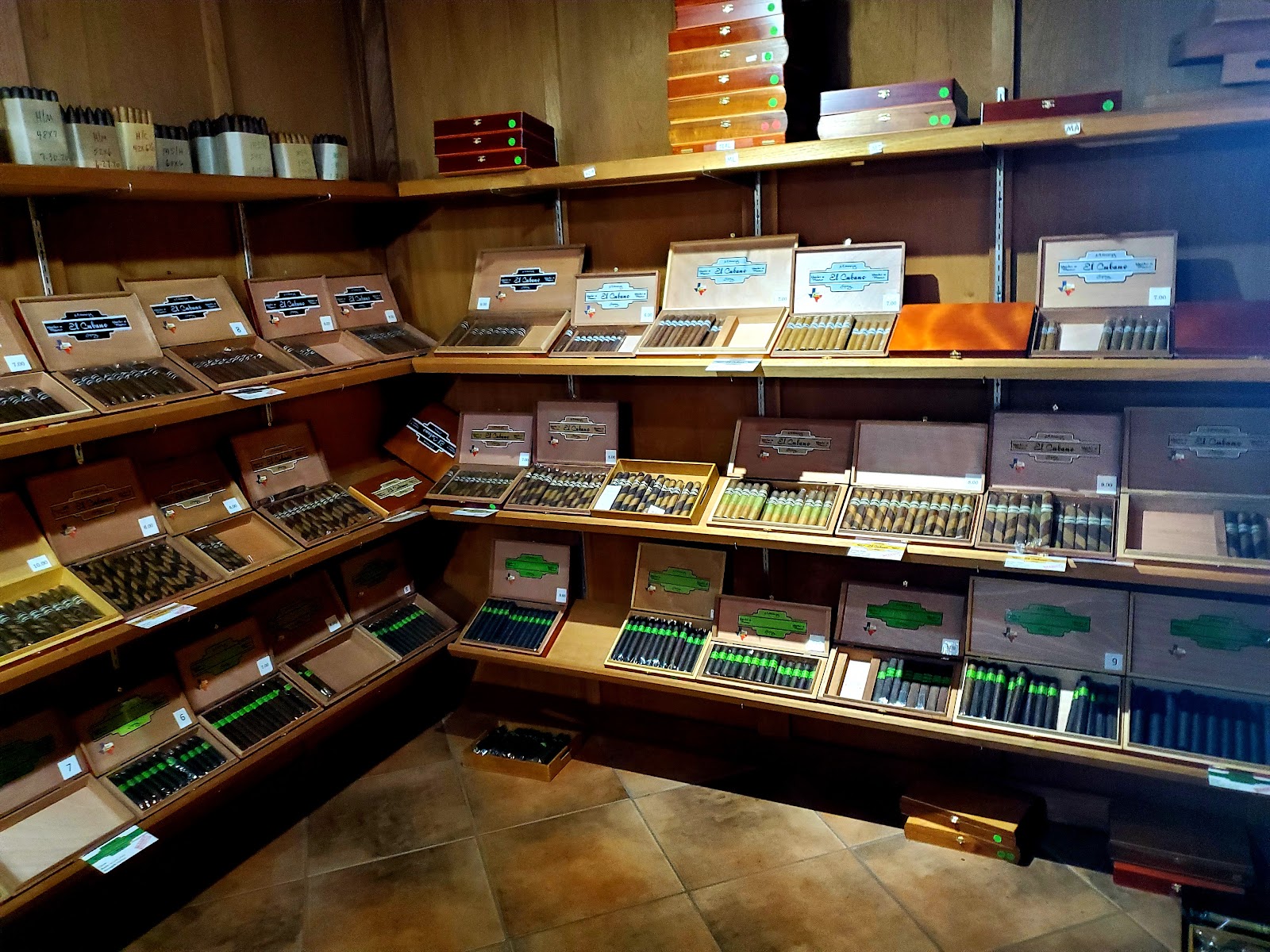 El Cubano Cigars Factory - Texas City, TX photo 9
