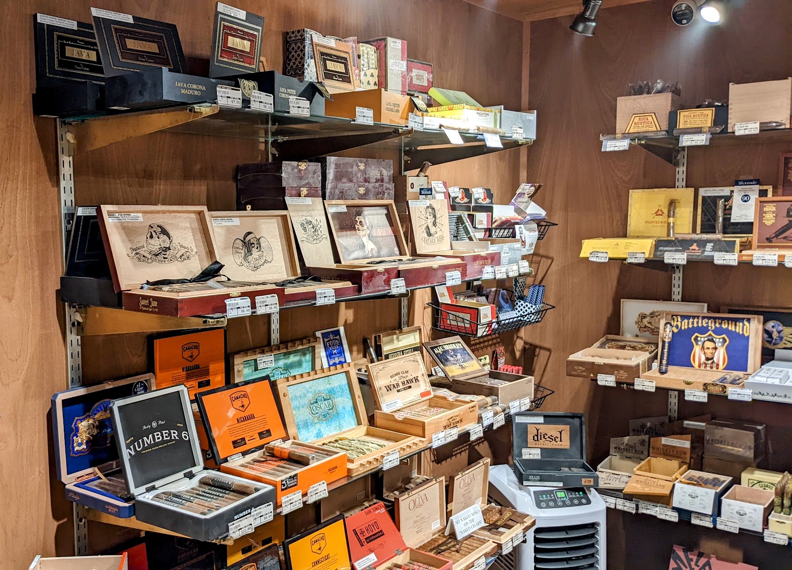 El Dorado Cigar & Pipe