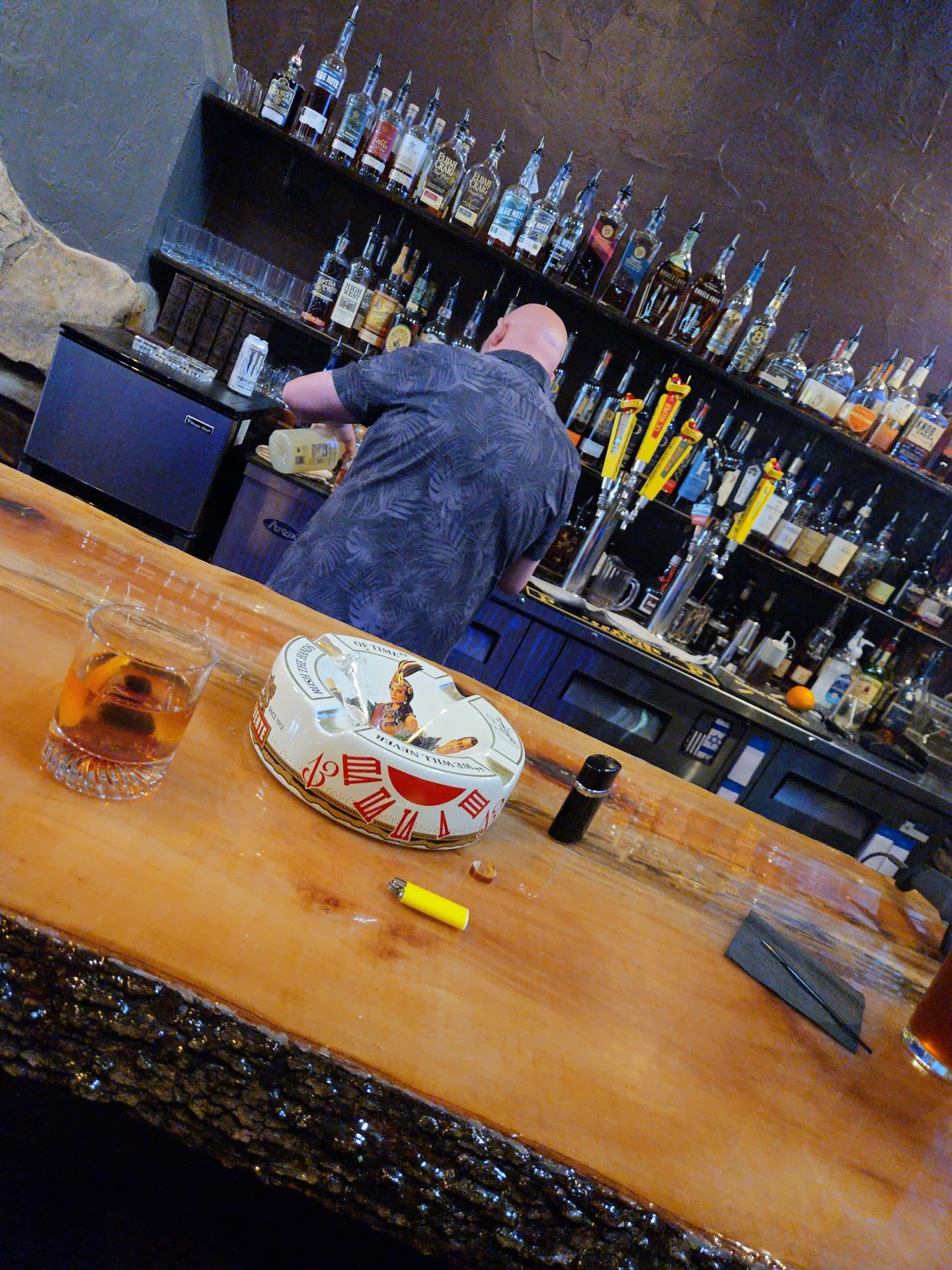 Embers Cigar Lounge photo 4