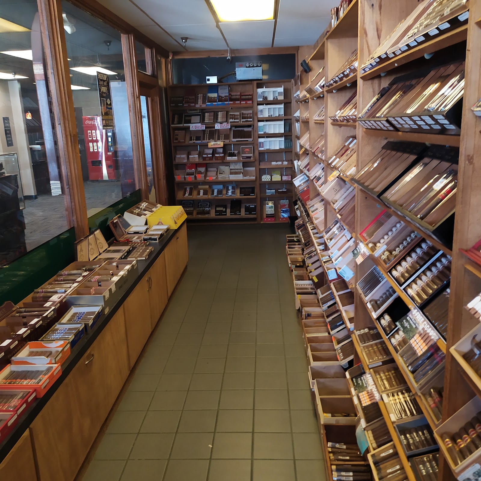 Emerson's Cigars - Chesapeake, VA photo 2