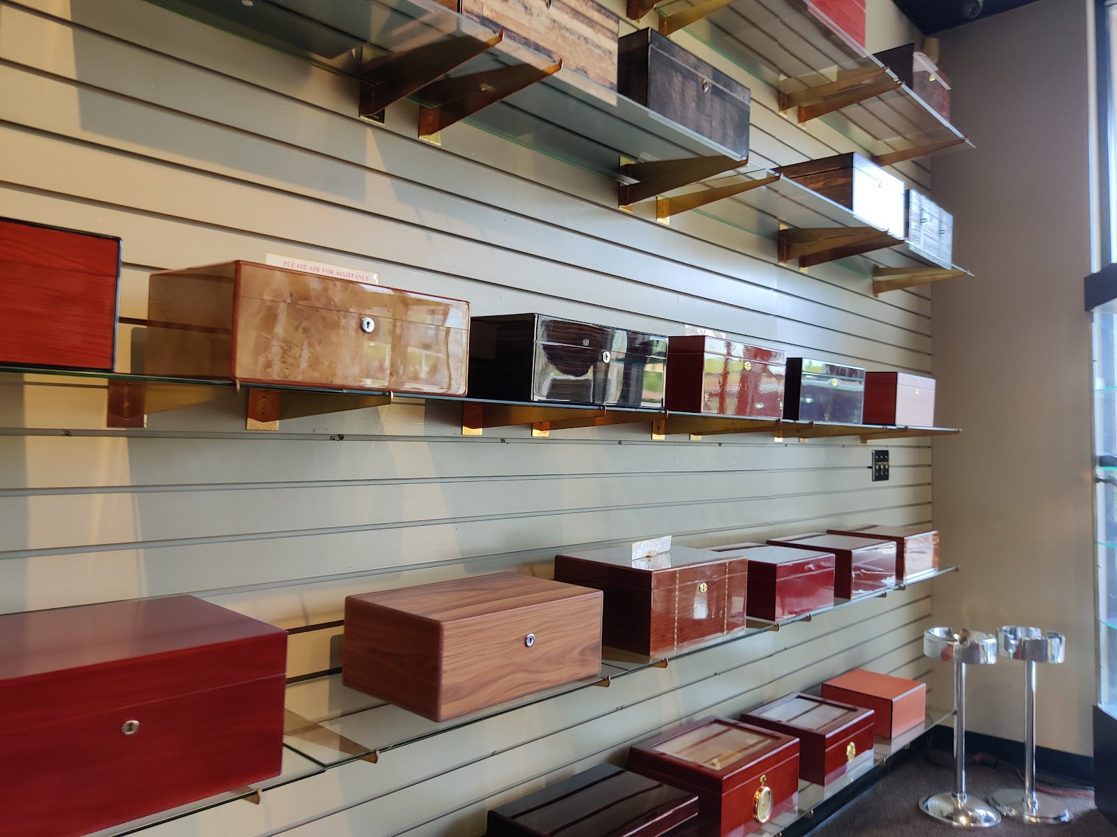 Emerson's Cigars (HQ) photo 5