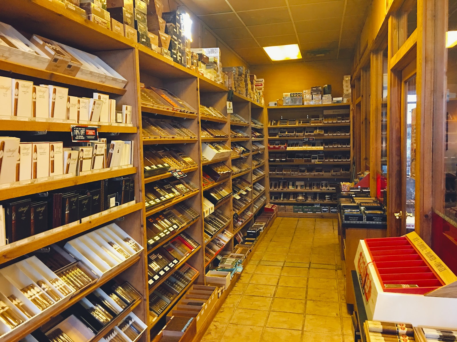 Emerson's Cigars (HQ) photo 9