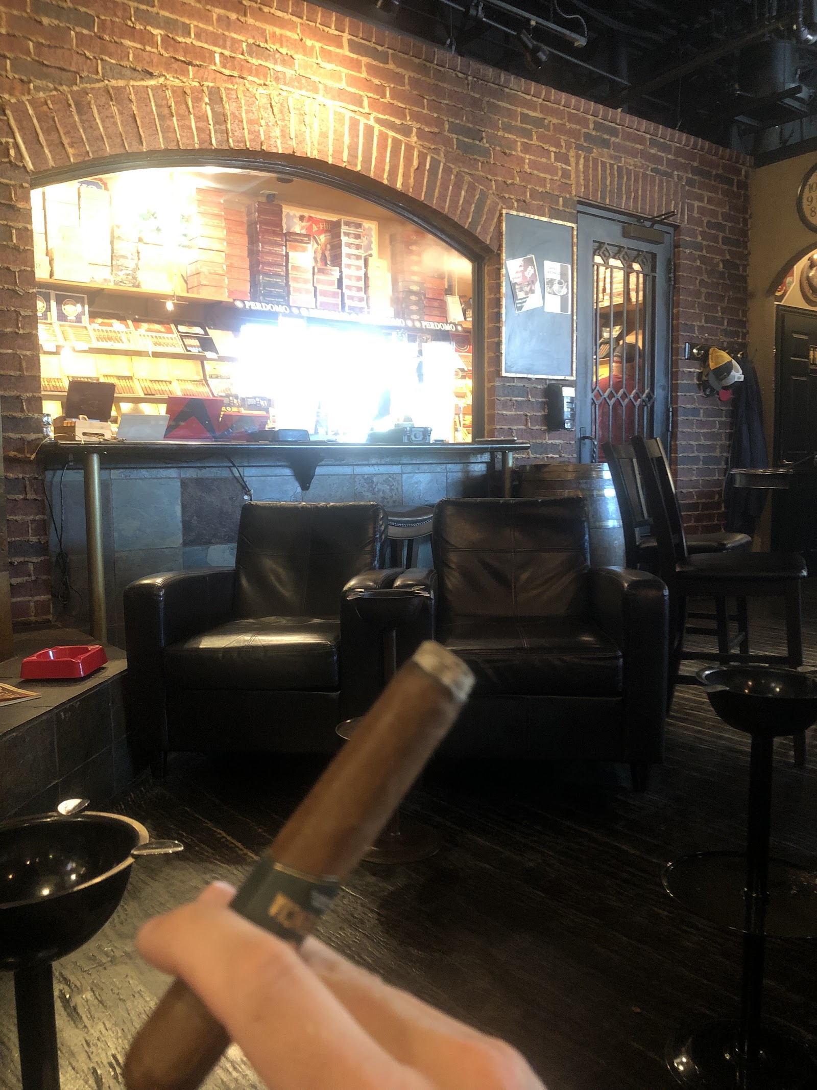 En Fuego Tobacco Shop (HQ) photo 3