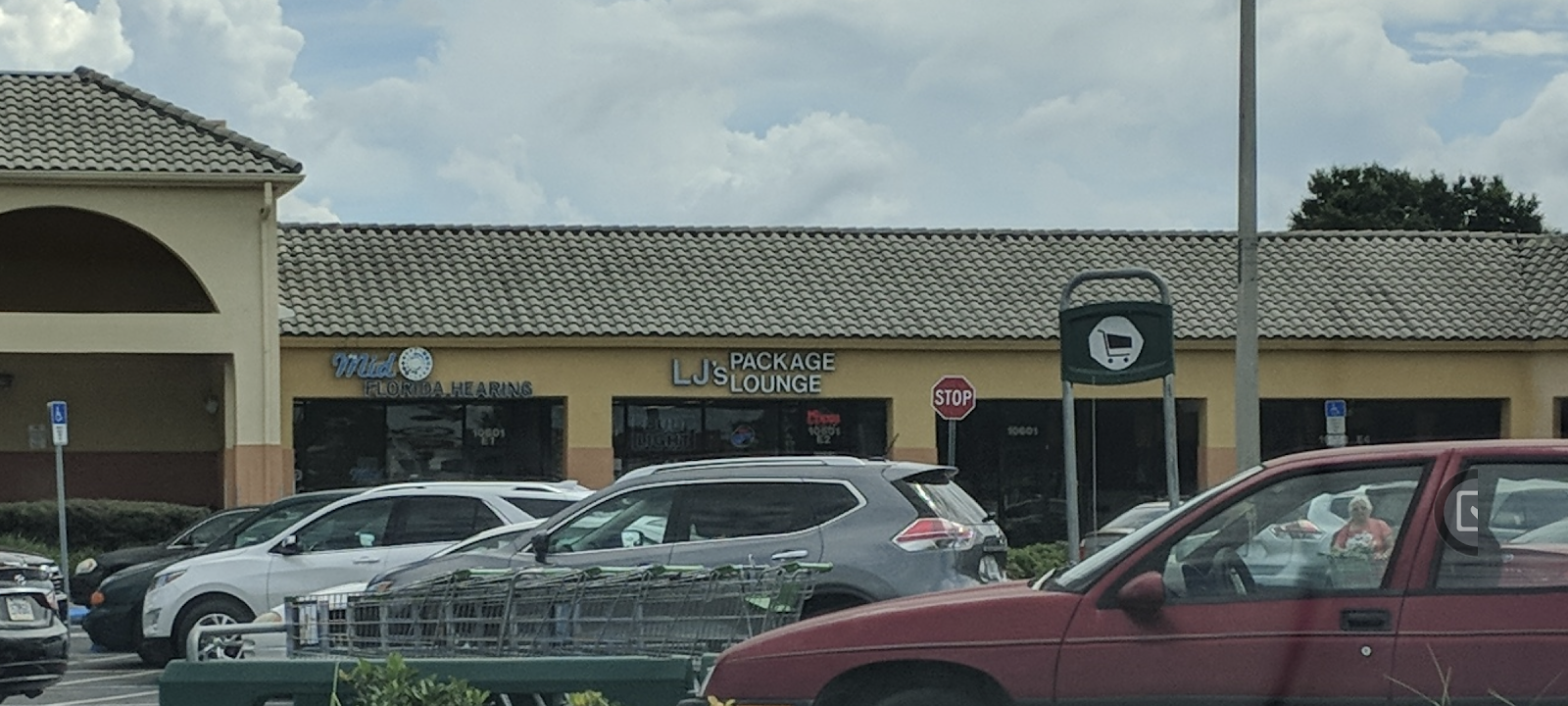 Escape Cigar Lounge, LLC photo 7