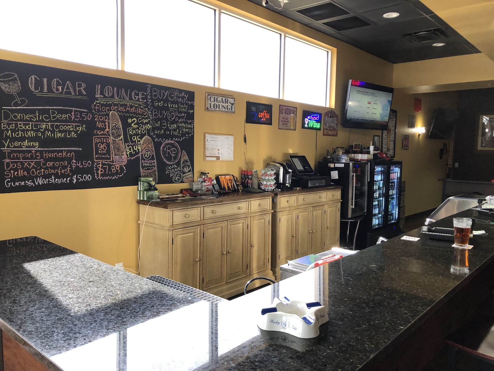 Escape Cigar Lounge, LLC photo 9