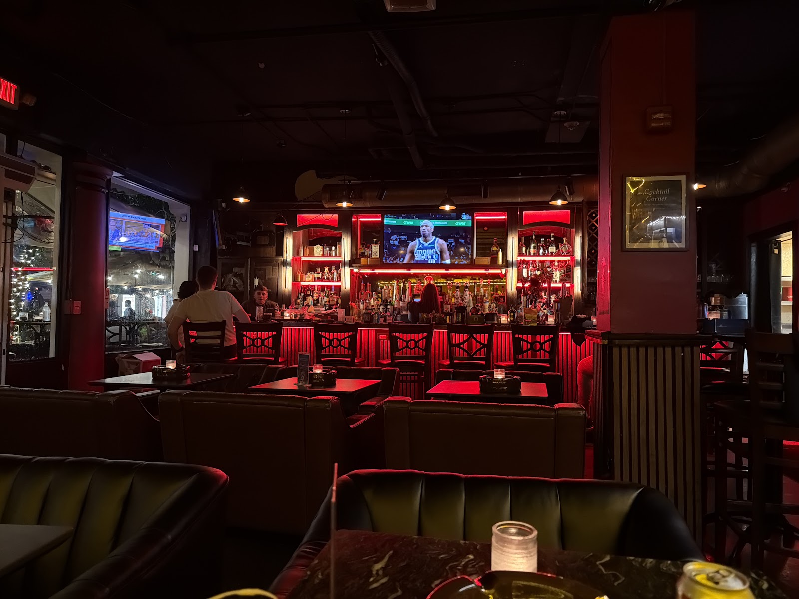 Espanola Cigar Bar & Lounge photo 5
