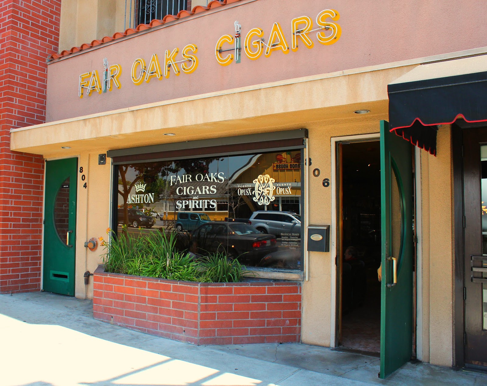 Fair Oaks Cigars And Spirits