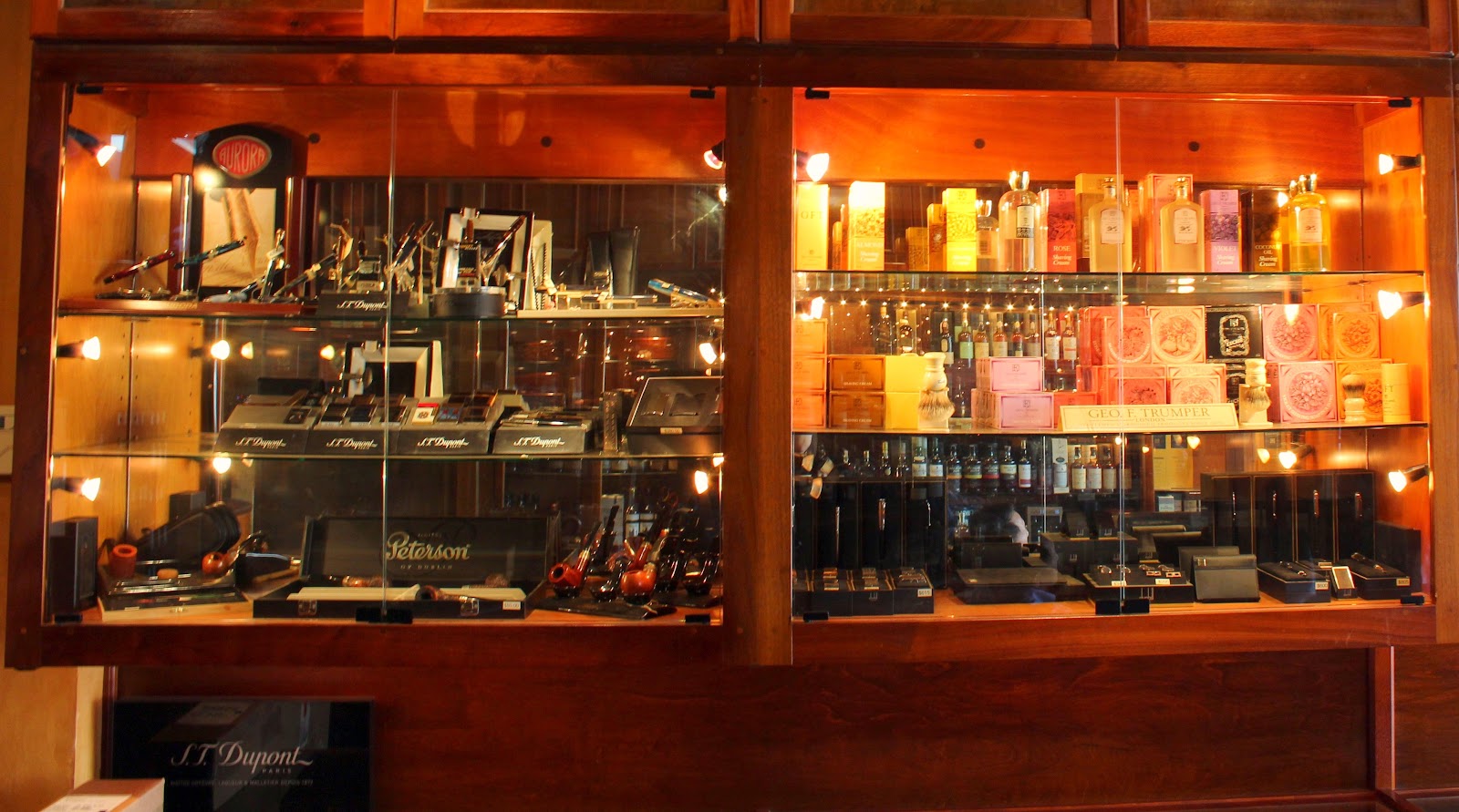 Fair Oaks Cigars And Spirits photo 3