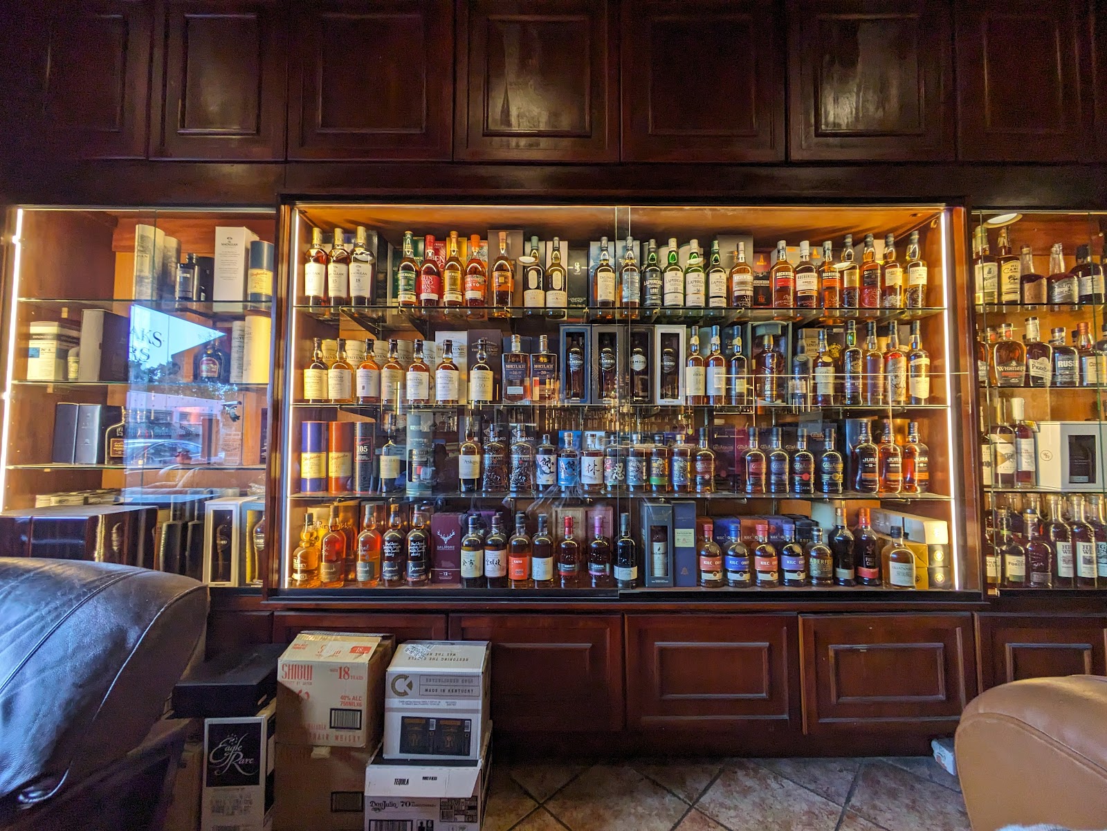Fair Oaks Cigars And Spirits photo 6